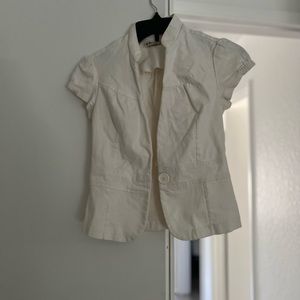 White short sleeve blazer